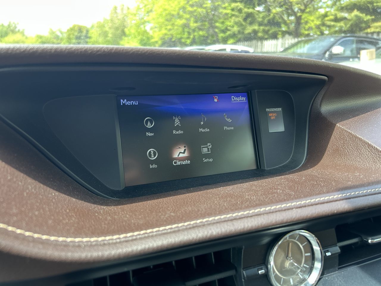 2017 Lexus ES350 in Thornhill, Ontario