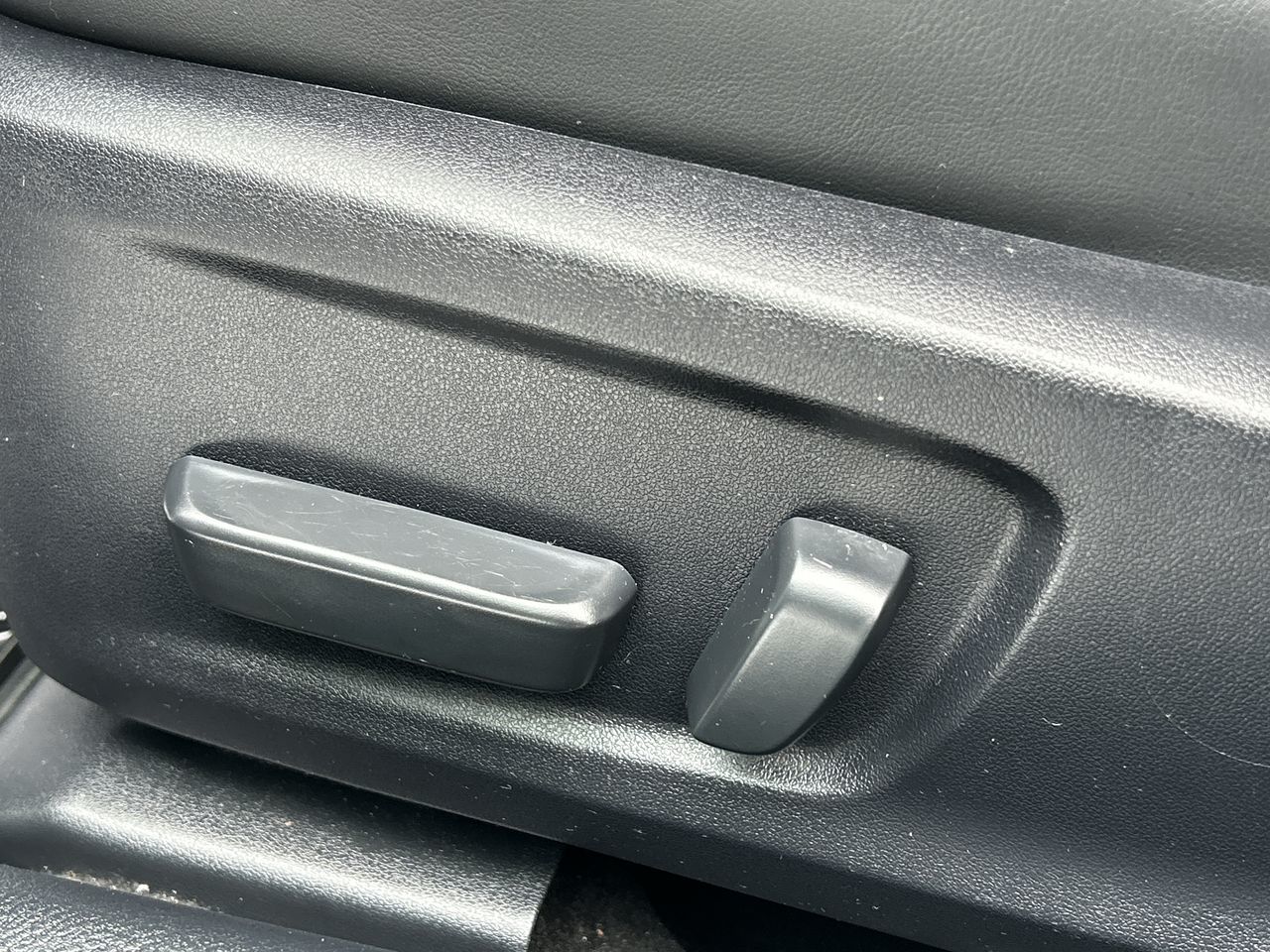 2024 Lexus IS in Thornhill, Ontario