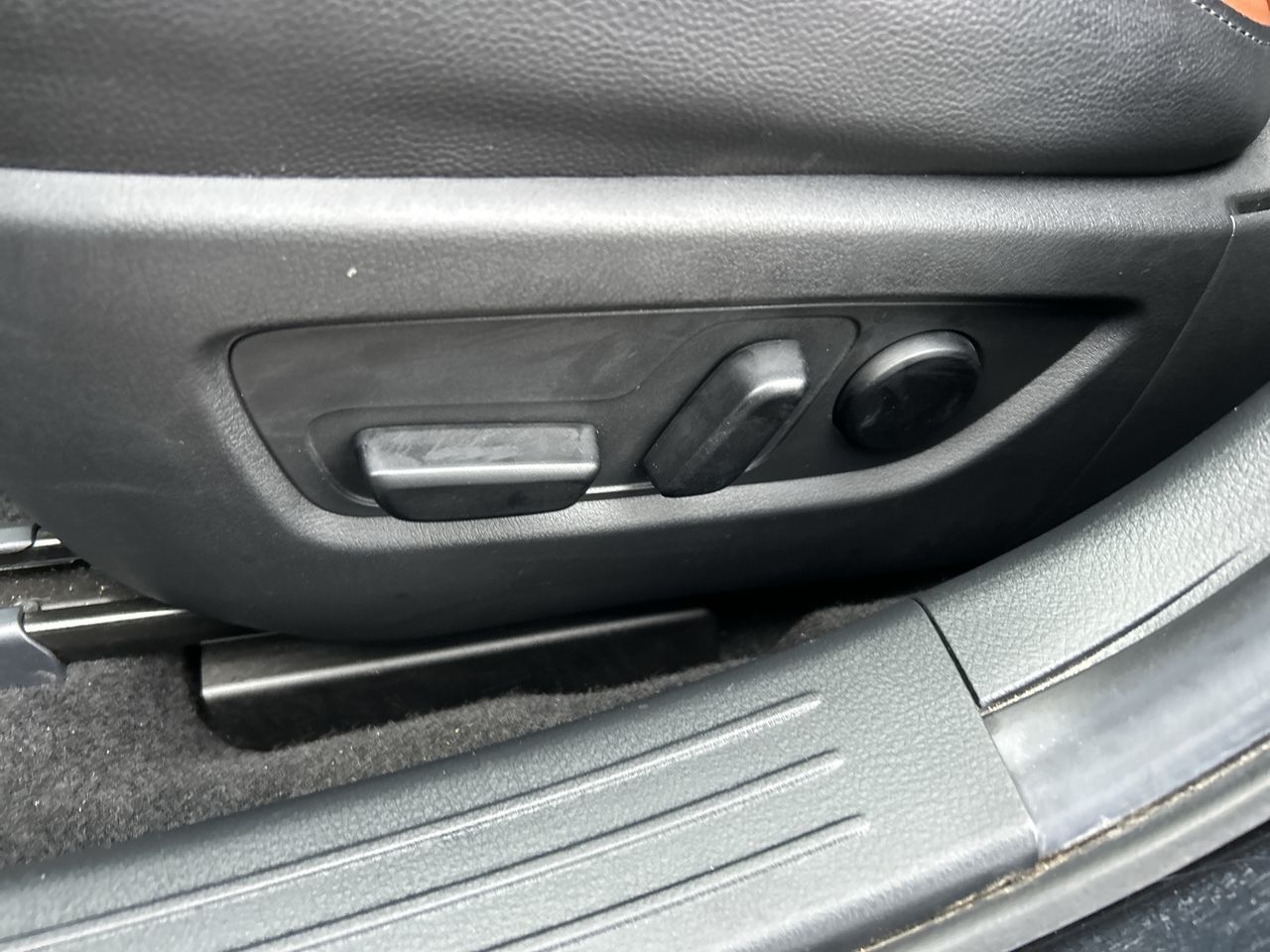 2024 Mazda CX-50 in Thornhill, Ontario