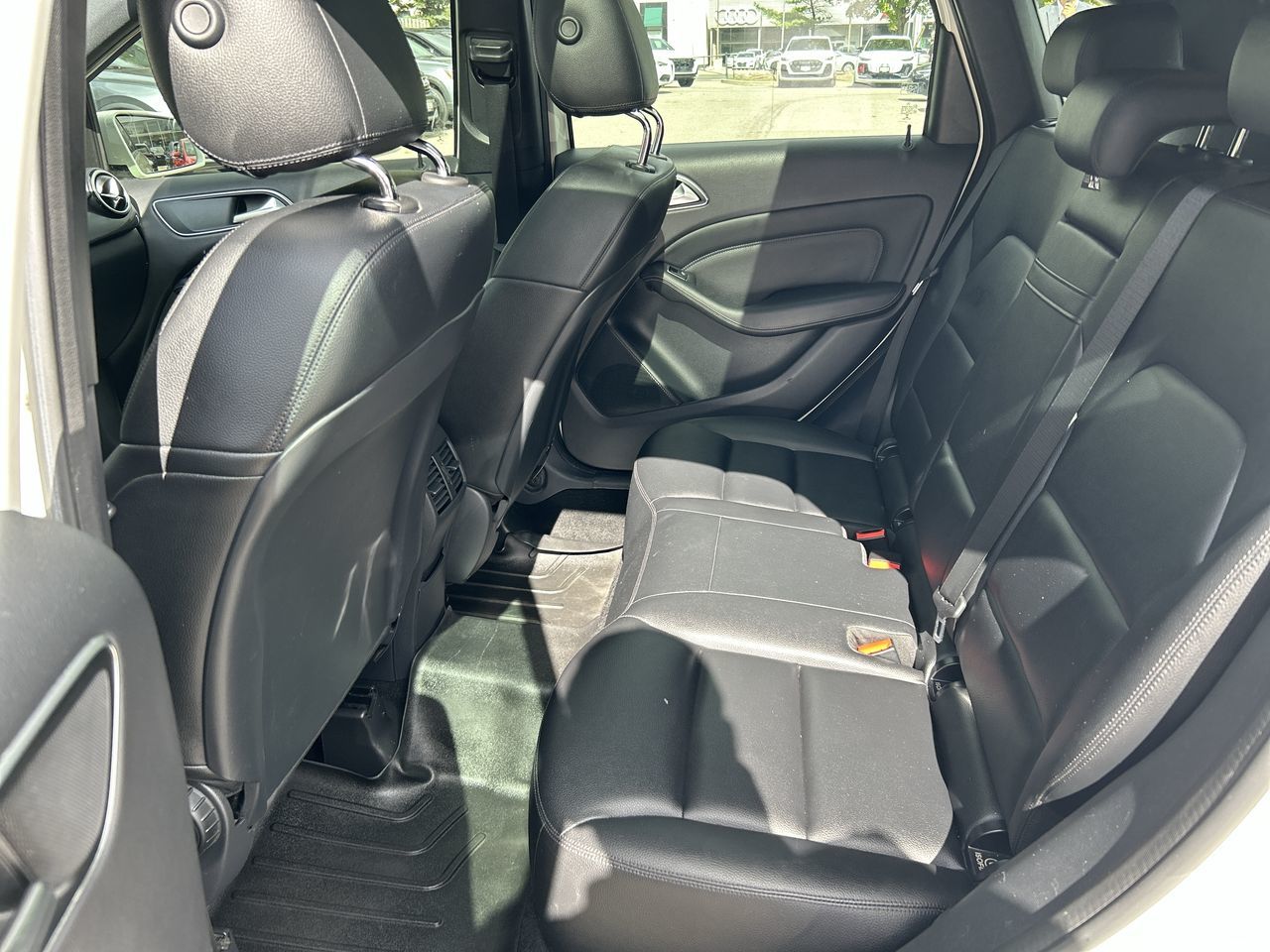 2014 Mercedes-Benz B250 in Thornhill, Ontario