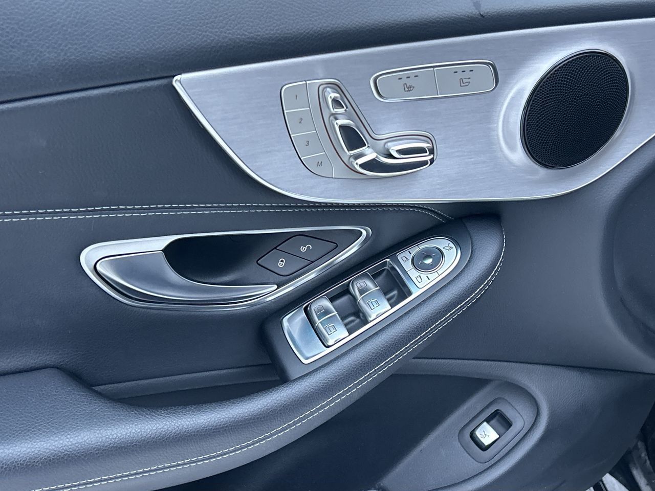 2018 Mercedes-Benz C300 in Thornhill, Ontario