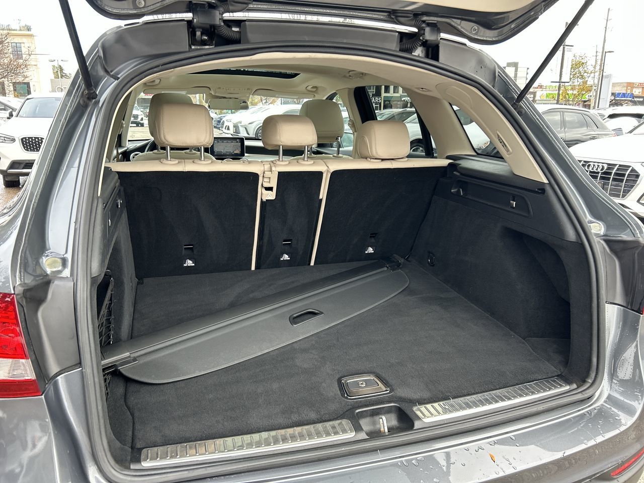 Mercedes-Benz GLC300  2017 à Thornhill, Ontario