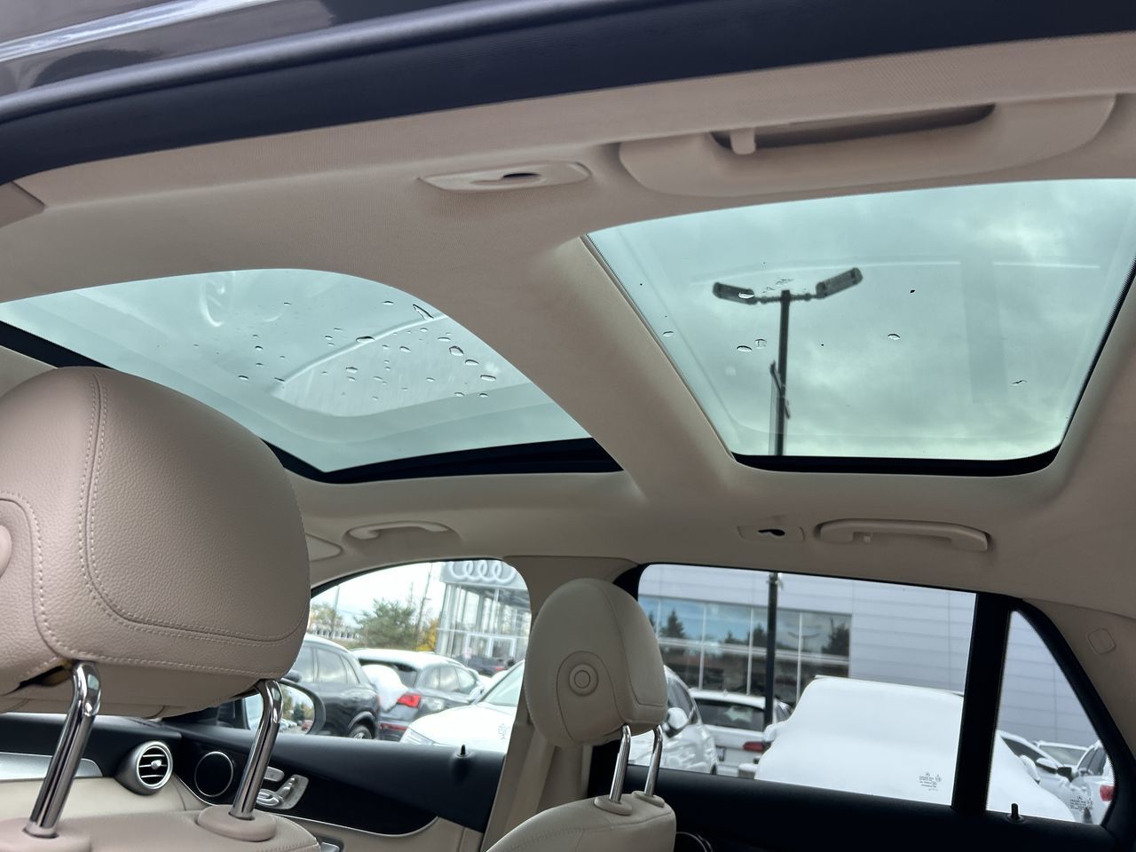 Mercedes-Benz GLC300  2017 à Thornhill, Ontario