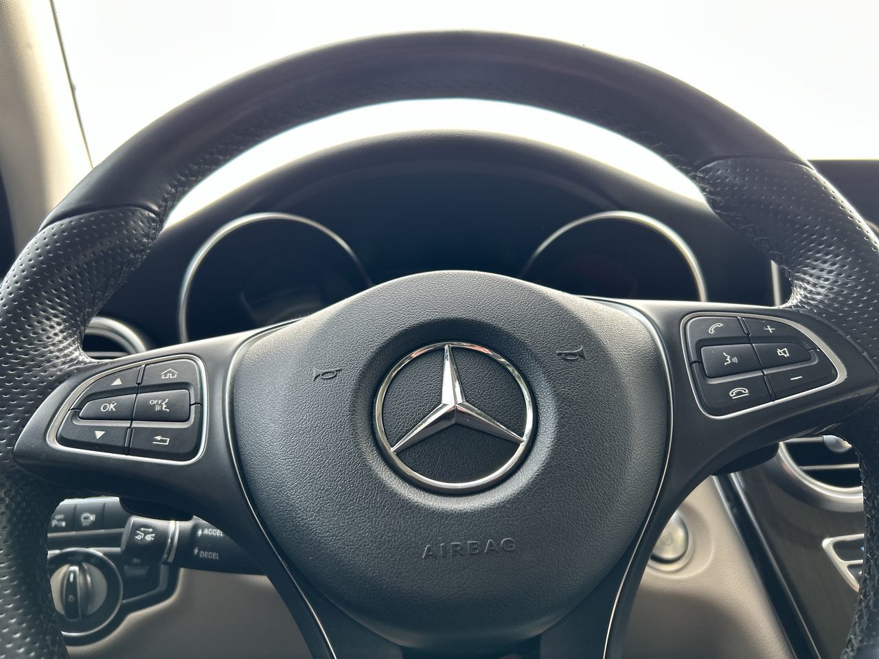 Mercedes-Benz GLC300  2017 à Thornhill, Ontario