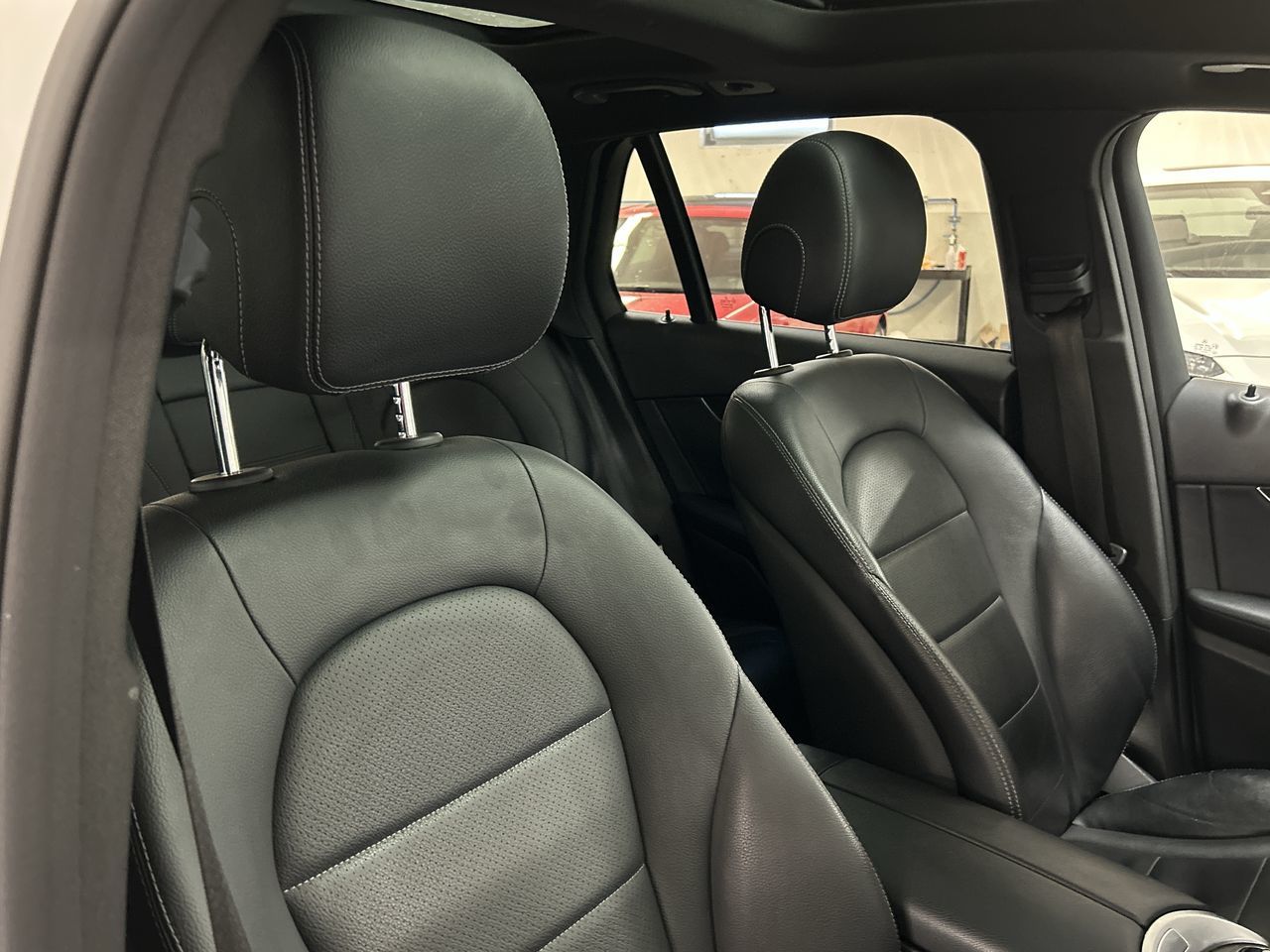 Mercedes-Benz GLC300  2018 à Thornhill, Ontario