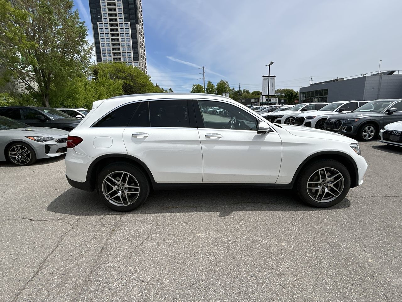 Mercedes-Benz GLC300  2019 à Thornhill, Ontario