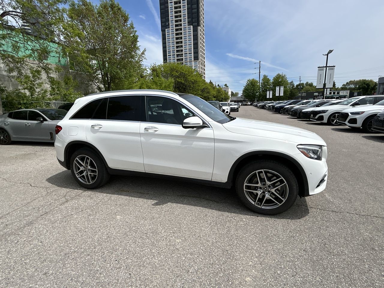 Mercedes-Benz GLC300  2019 à Thornhill, Ontario