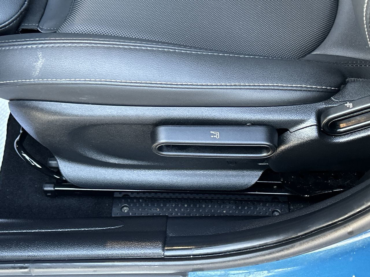 2023 MINI COOPER S in Thornhill, Ontario