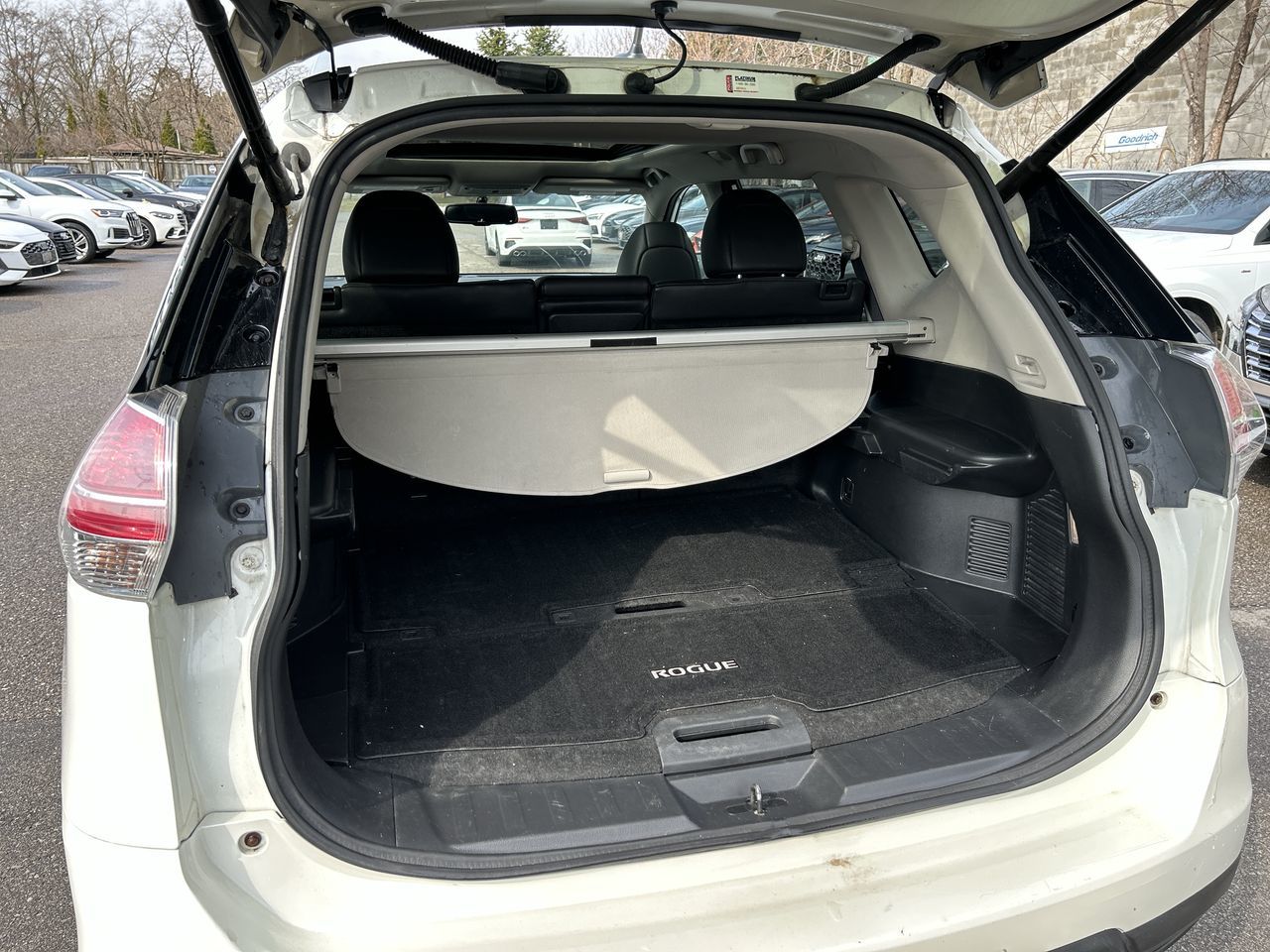 Nissan Rogue  2015 à Thornhill, Ontario