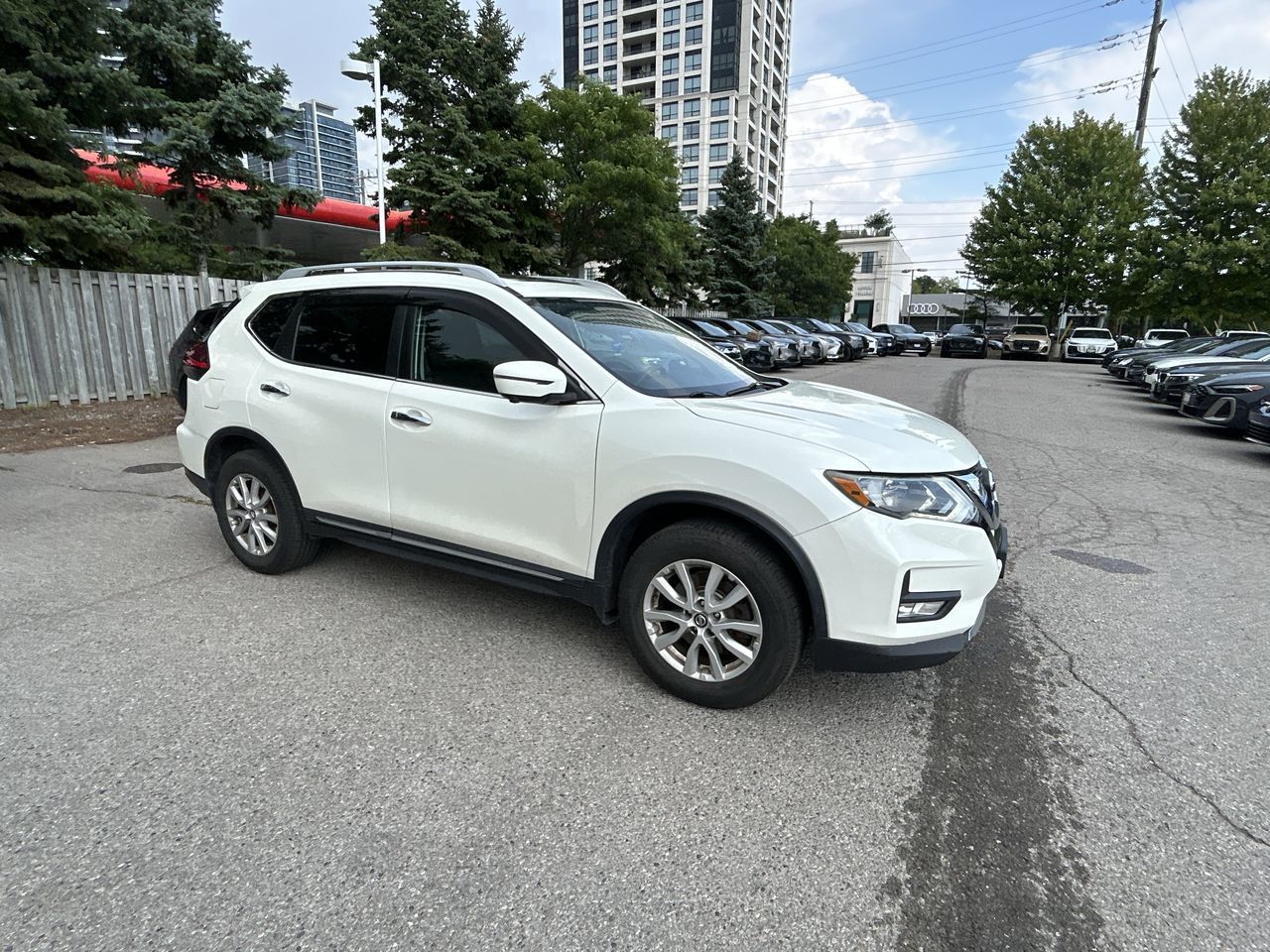 2017 Nissan Rogue in Thornhill, Ontario