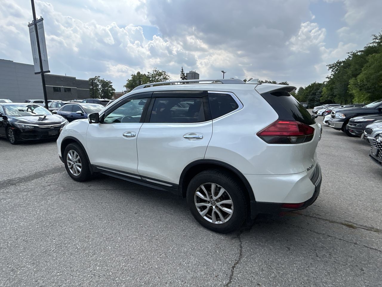 2017 Nissan Rogue in Thornhill, Ontario