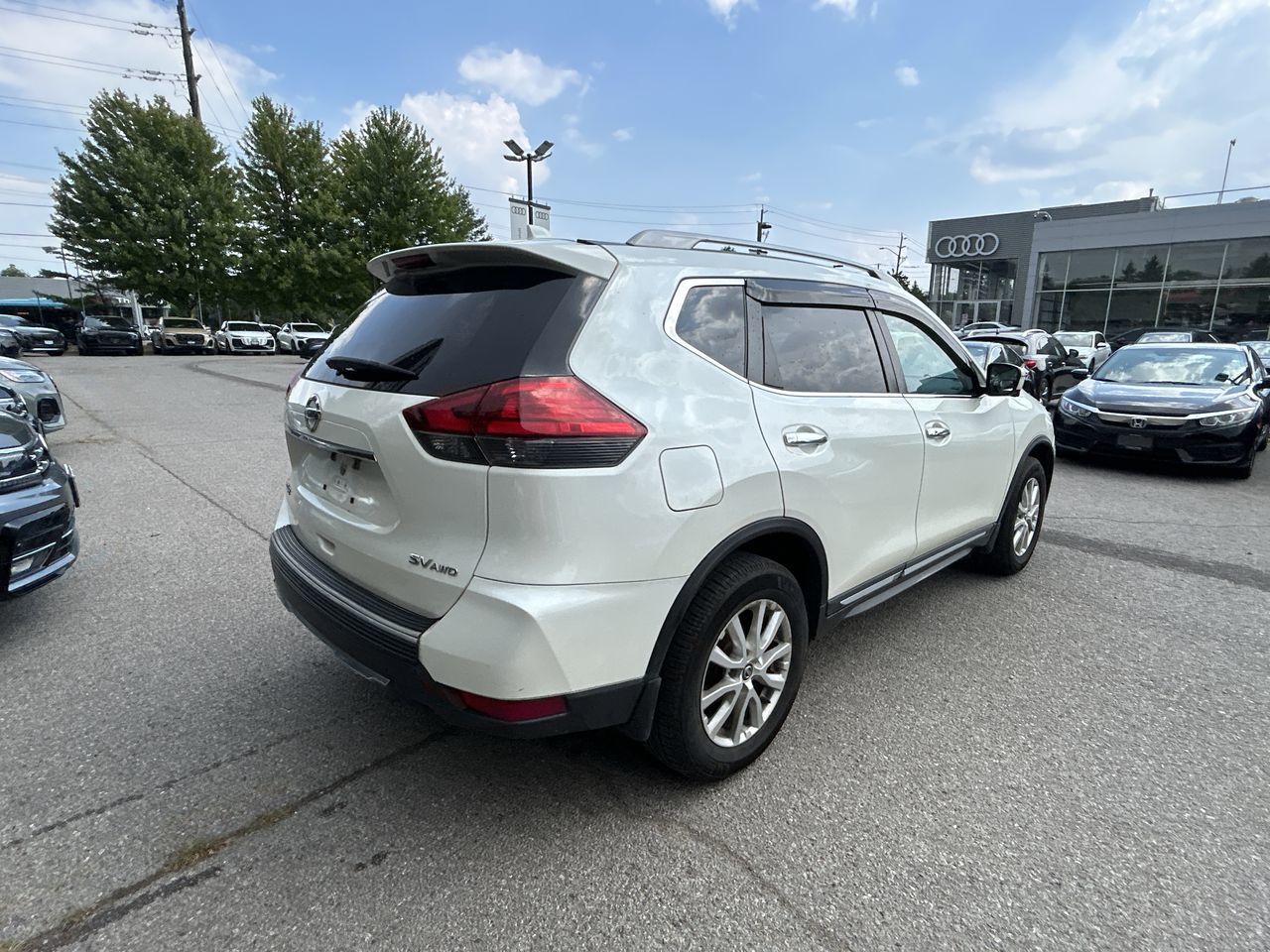 2017 Nissan Rogue in Thornhill, Ontario