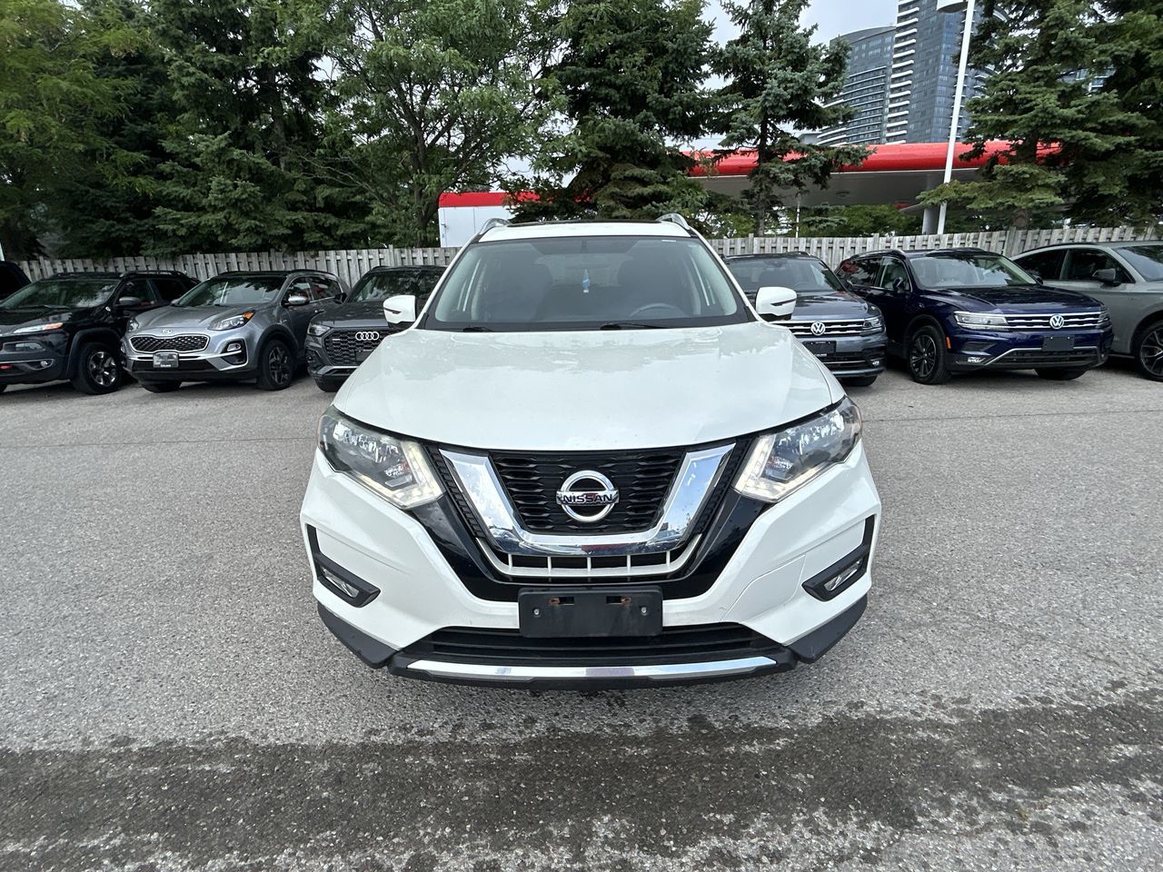 2017 Nissan Rogue in Thornhill, Ontario
