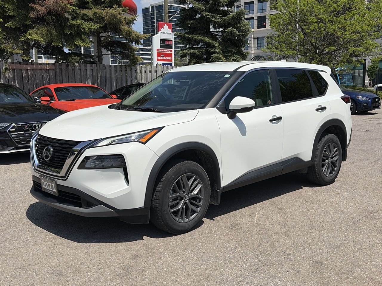2021 Nissan Rogue in Thornhill, Ontario