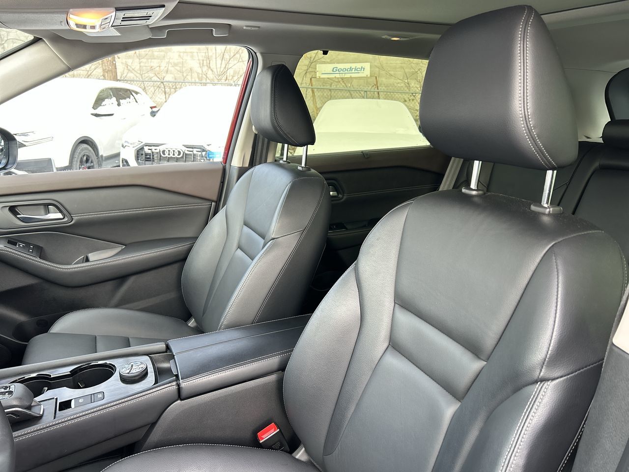 2023 Nissan Rogue in Thornhill, Ontario