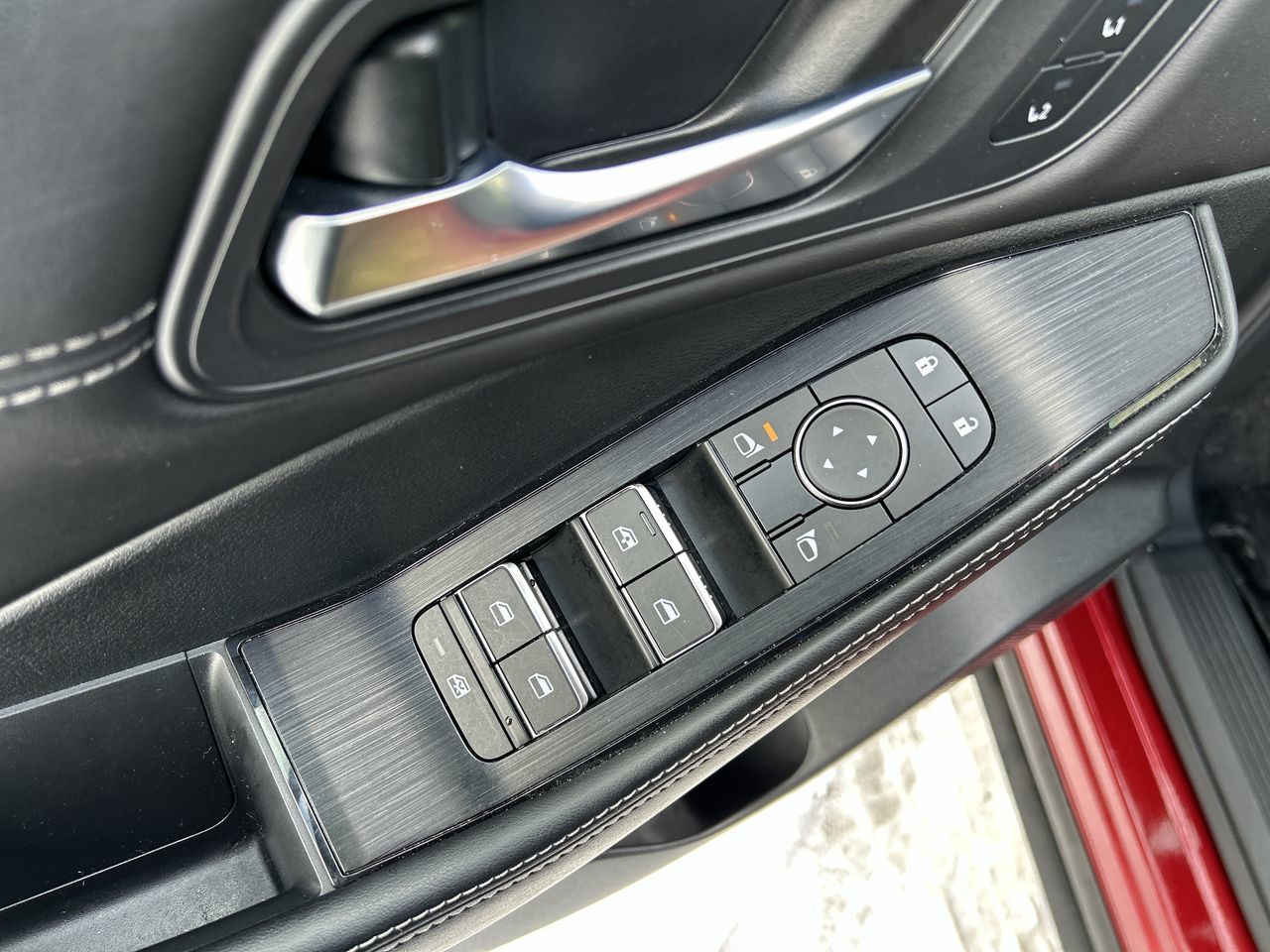 2023 Nissan Rogue in Thornhill, Ontario