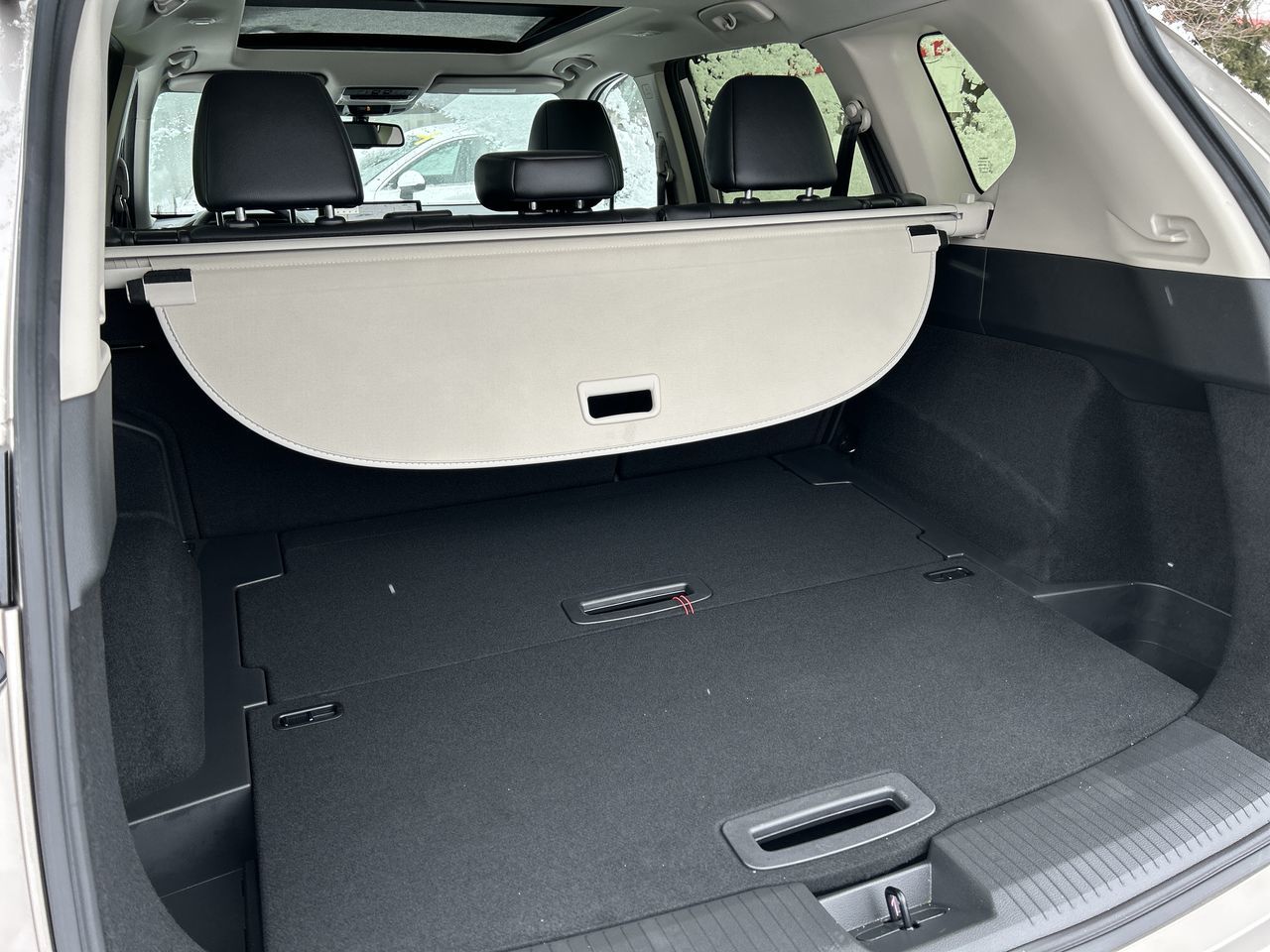 2025 Nissan Rogue in Thornhill, Ontario