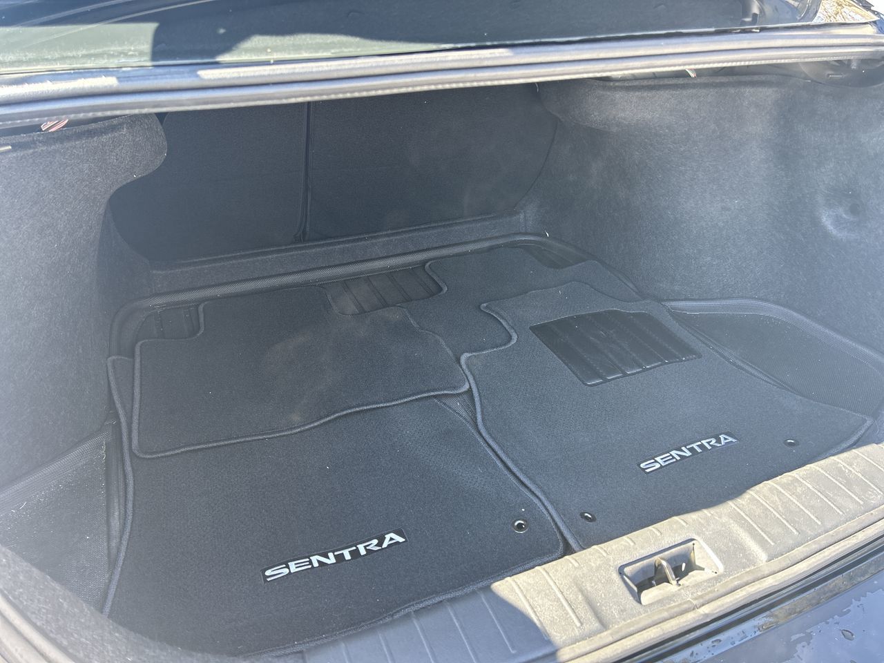 2023 Nissan Sentra in Thornhill, Ontario