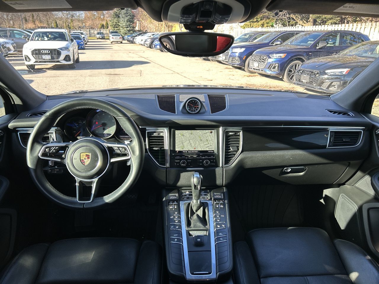 Porsche Macan  2016 à Thornhill, Ontario