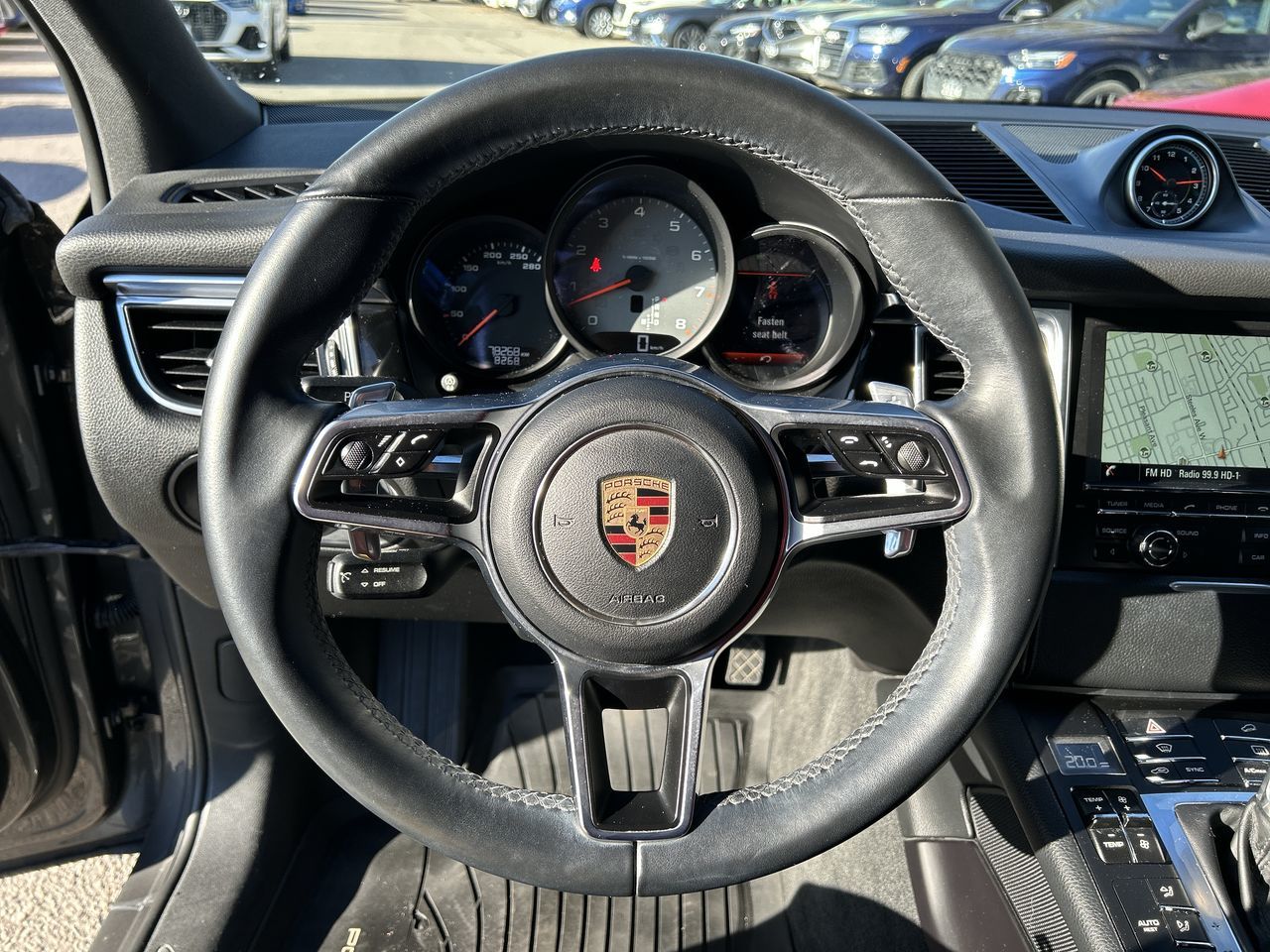 Porsche Macan  2016 à Thornhill, Ontario