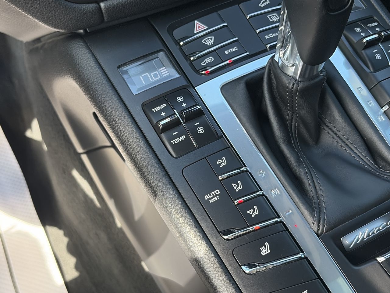 Porsche Macan  2019 à Thornhill, Ontario