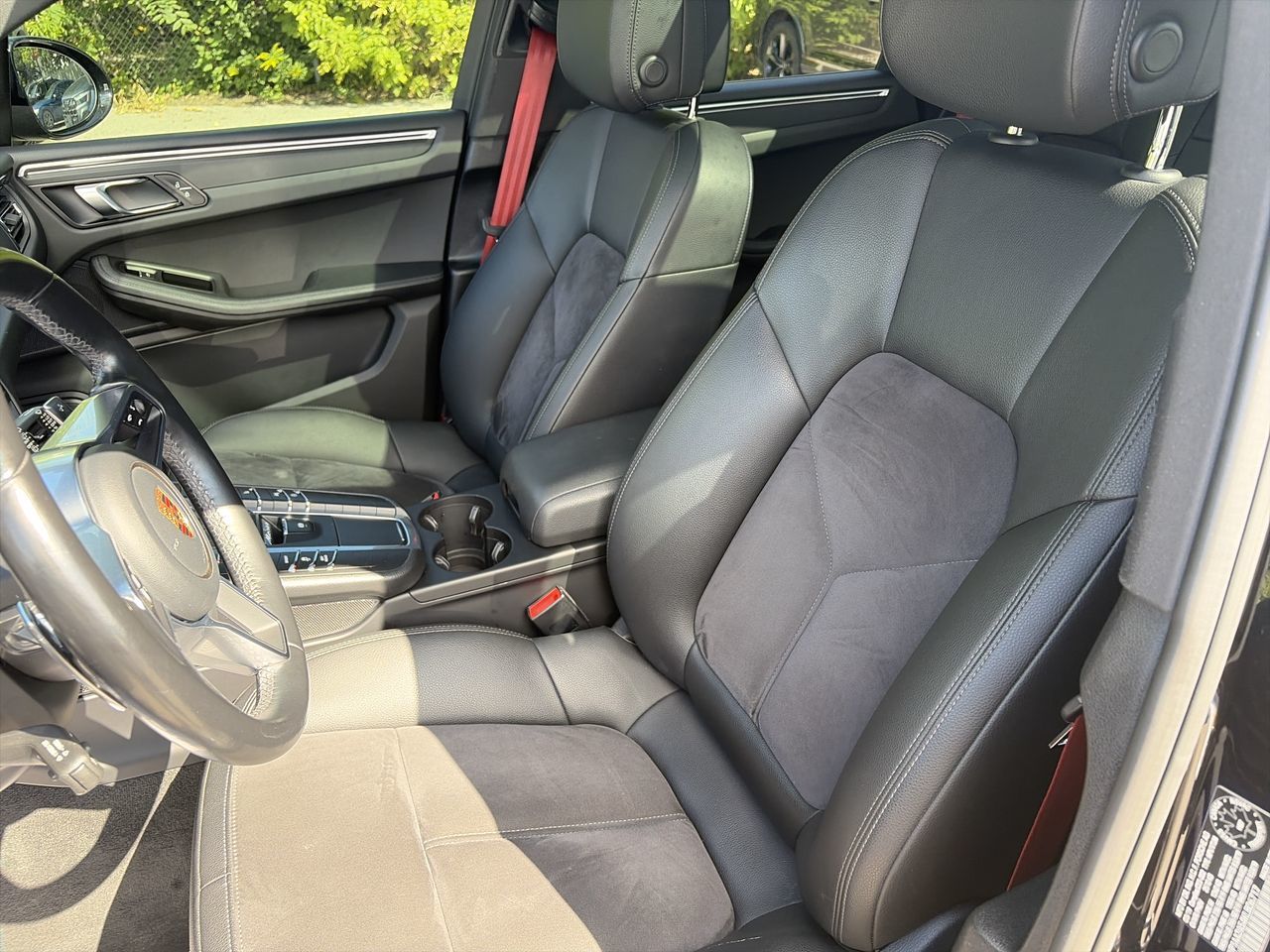 Porsche Macan  2019 à Thornhill, Ontario