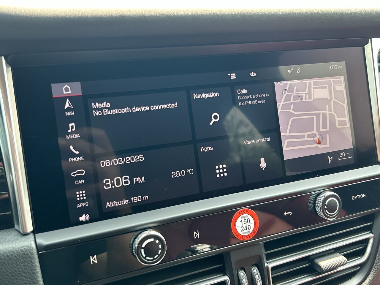 Porsche Macan  2022 à Thornhill, Ontario