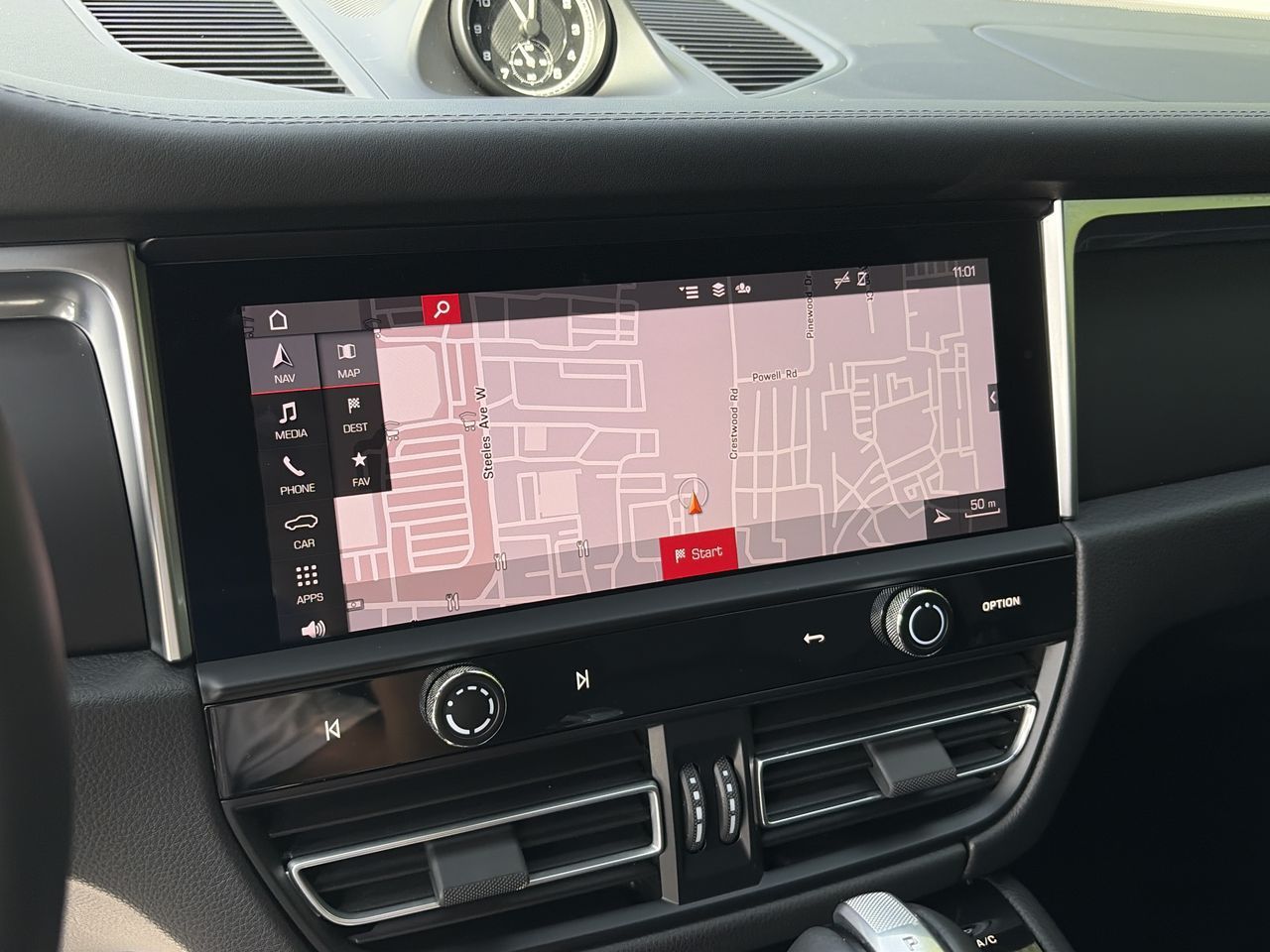 Porsche Macan  2022 à Thornhill, Ontario