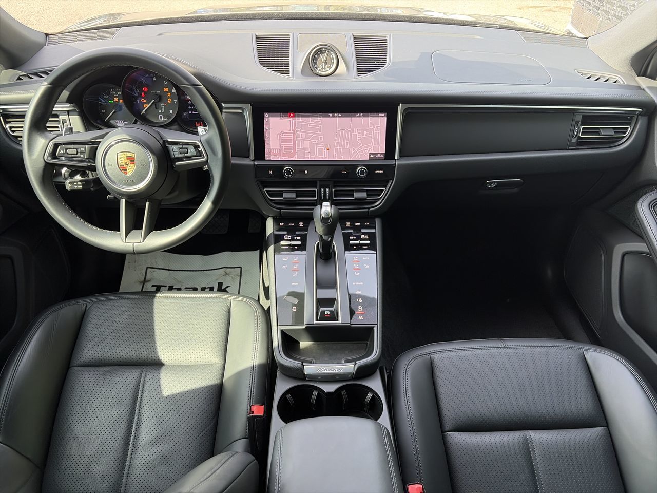 Porsche Macan  2022 à Thornhill, Ontario