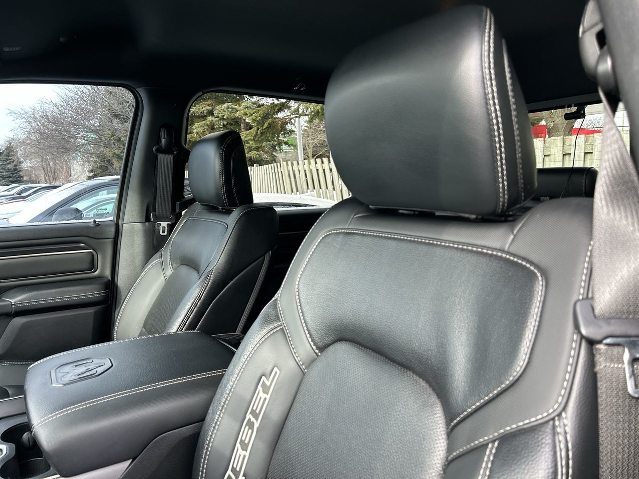 2022 Ram 1500 Crew Cab 4x4 in Thornhill, Ontario