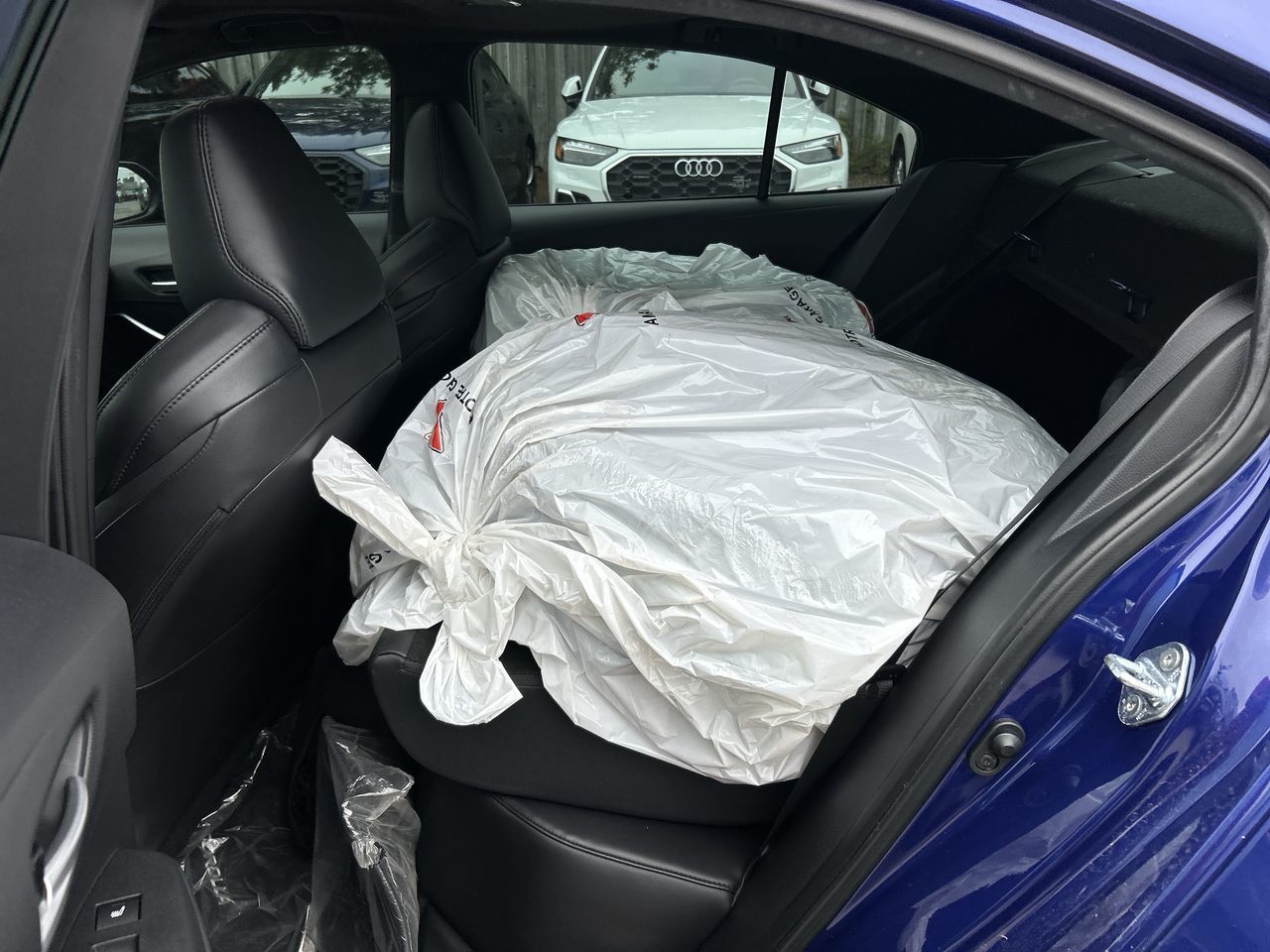 2020 Toyota Corolla in Thornhill, Ontario
