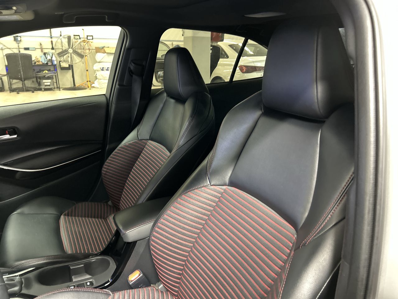 2023 Toyota Corolla in Thornhill, Ontario