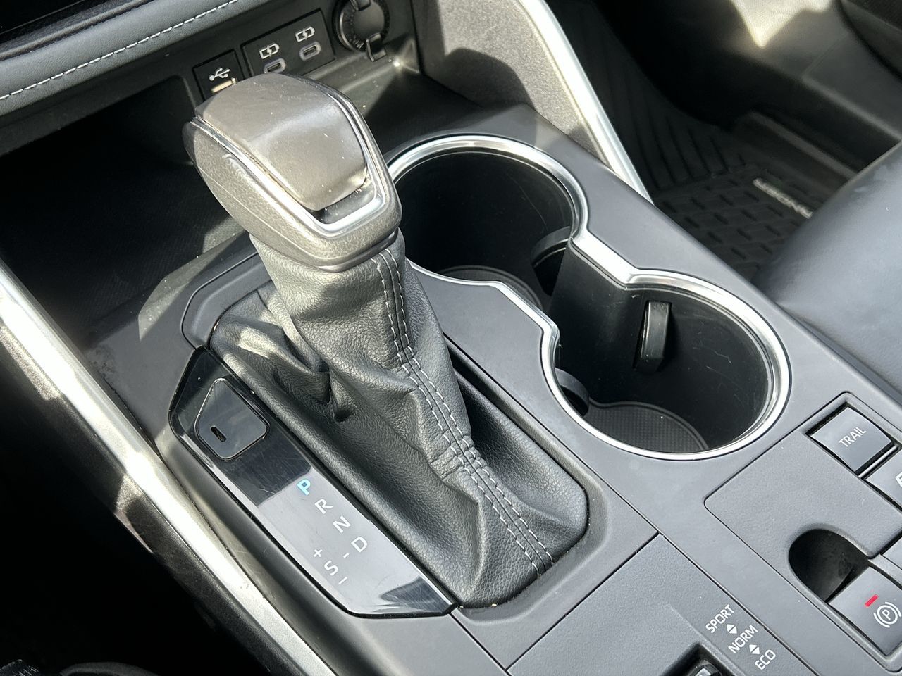 Toyota Highlander Hybrid  2025 à Thornhill, Ontario