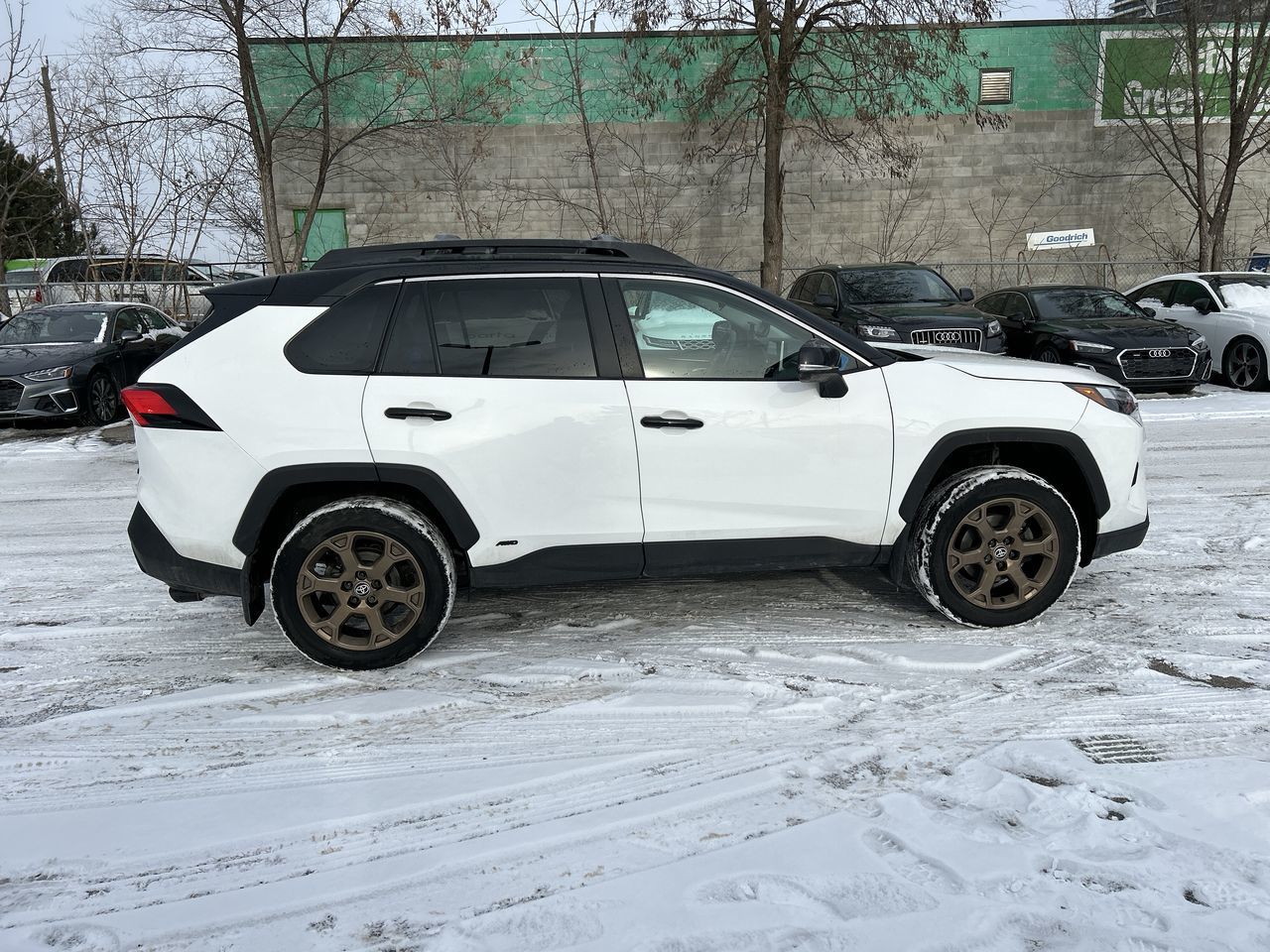 2024 Toyota RAV4 Hybrid in Thornhill, Ontario