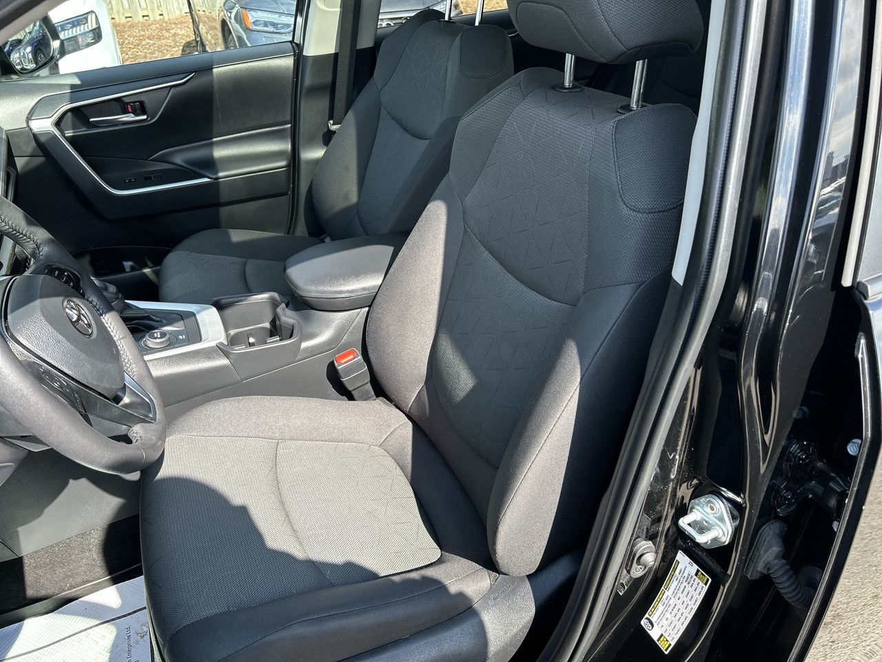 Toyota RAV4 Hybrid  2024 à Thornhill, Ontario