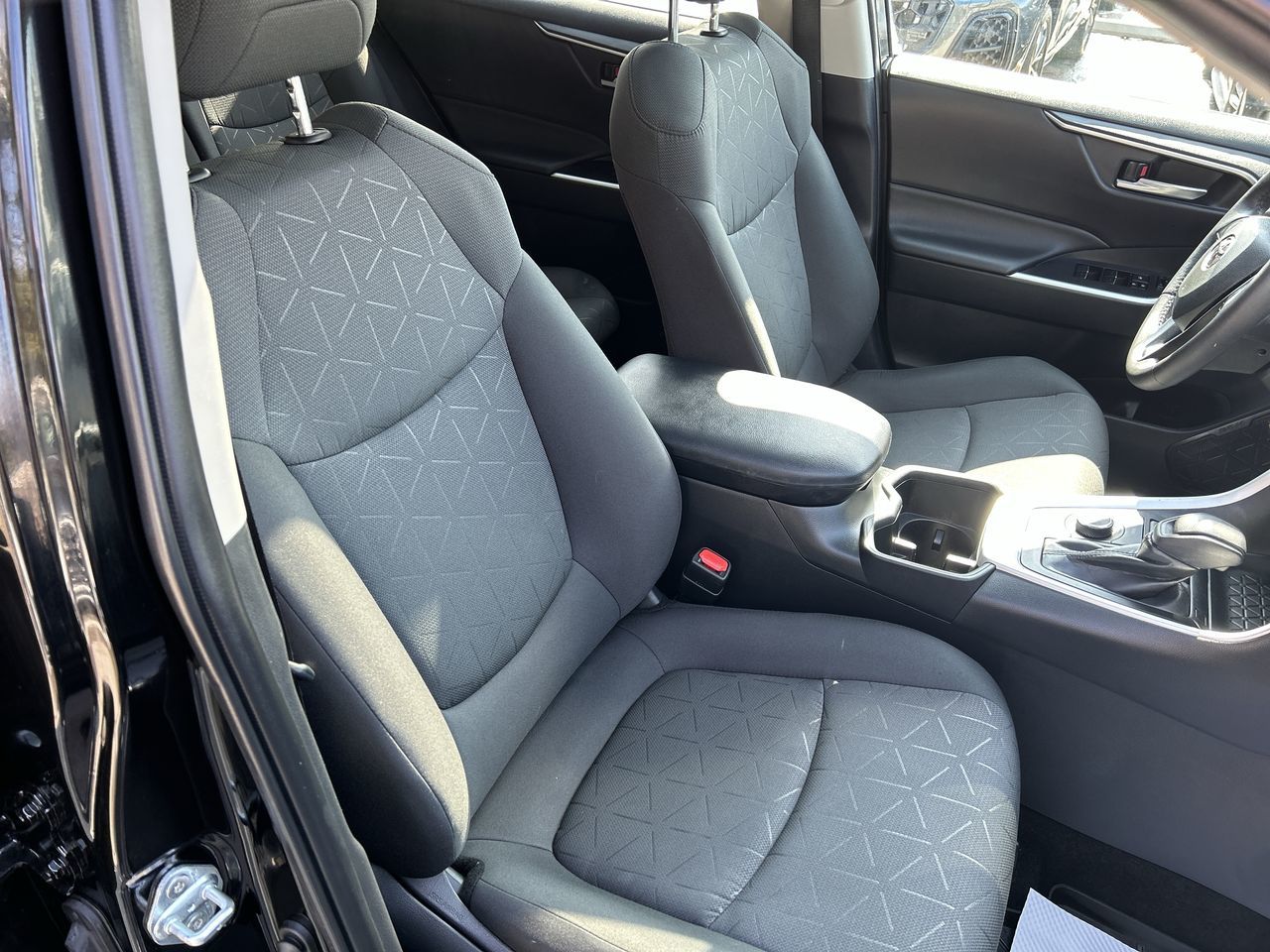 Toyota RAV4 Hybrid  2024 à Thornhill, Ontario