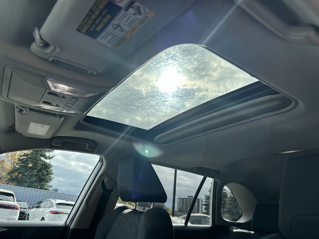 Toyota RAV4  2022 à Thornhill, Ontario