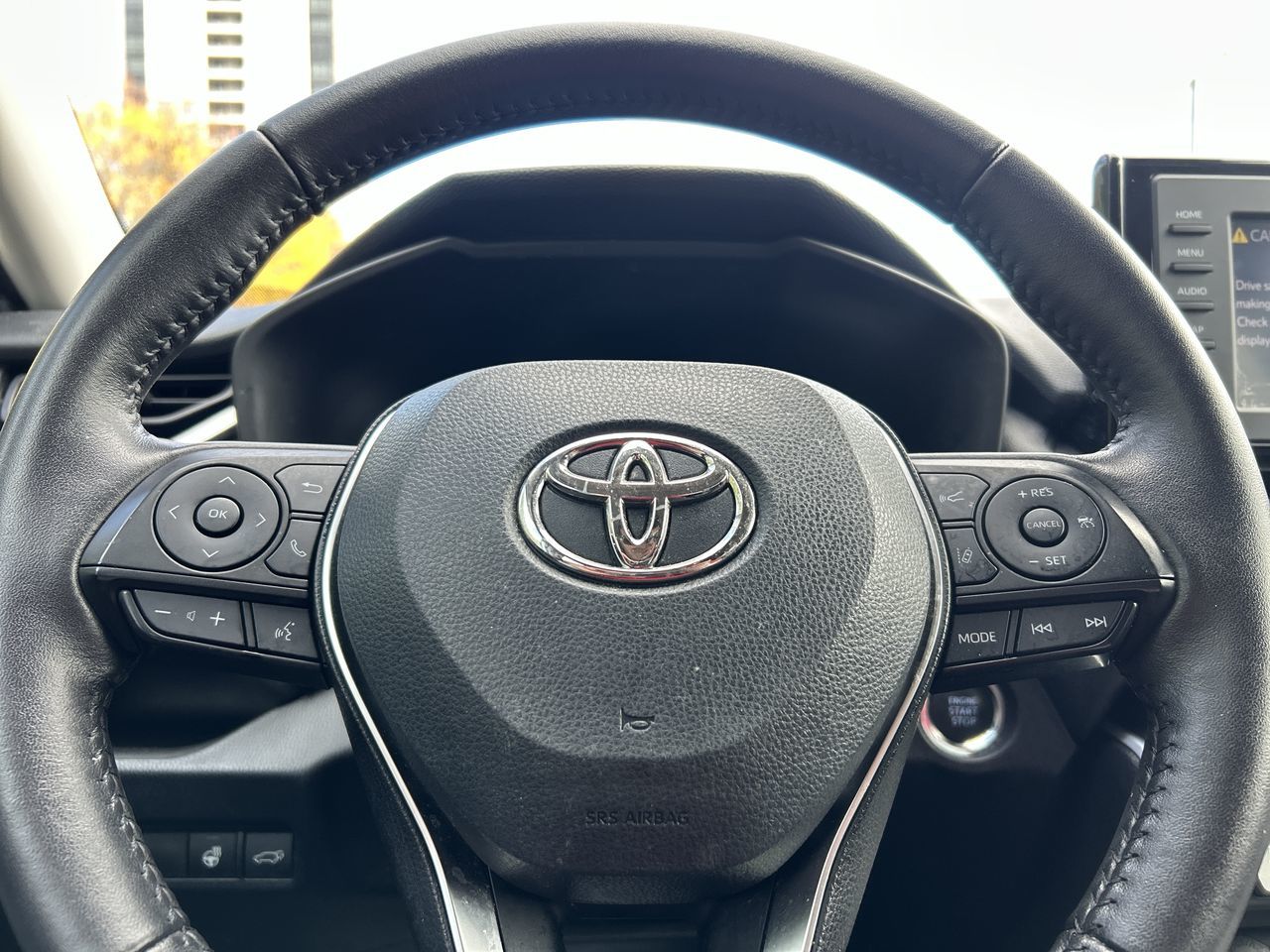 Toyota RAV4  2022 à Thornhill, Ontario