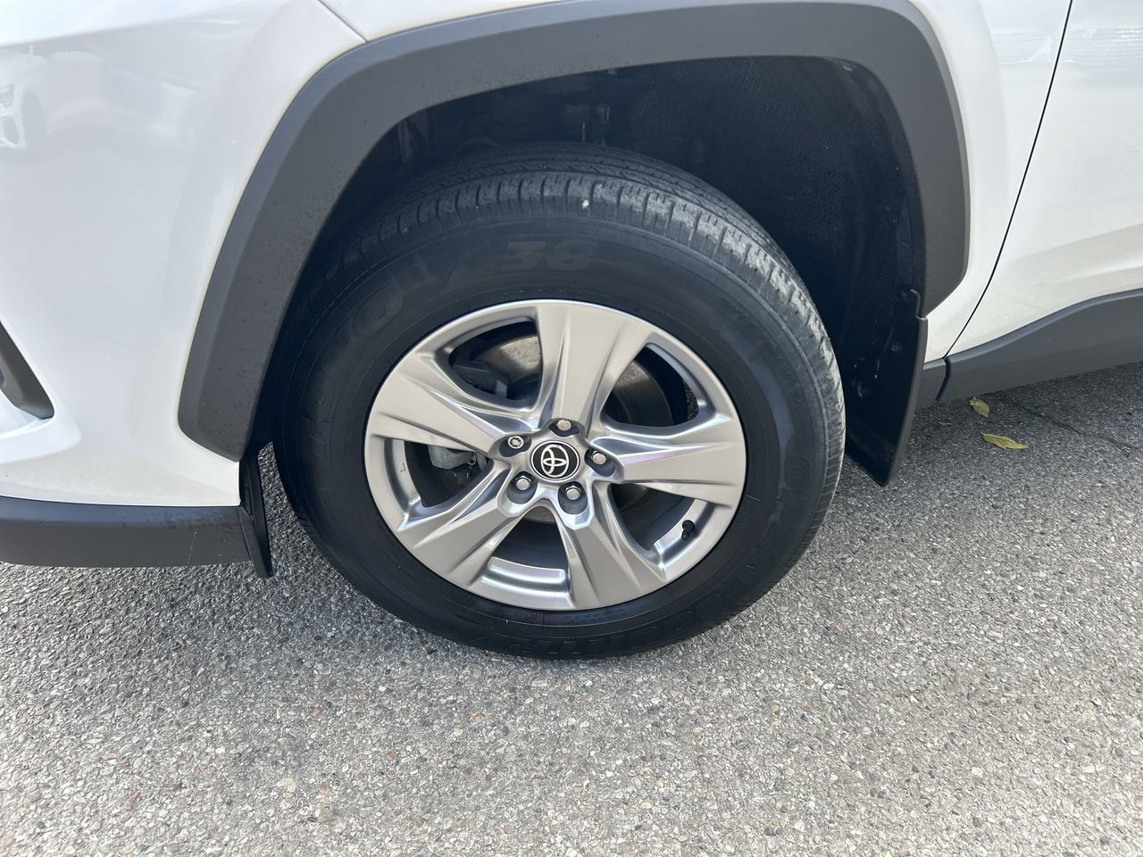 Toyota RAV4  2022 à Thornhill, Ontario