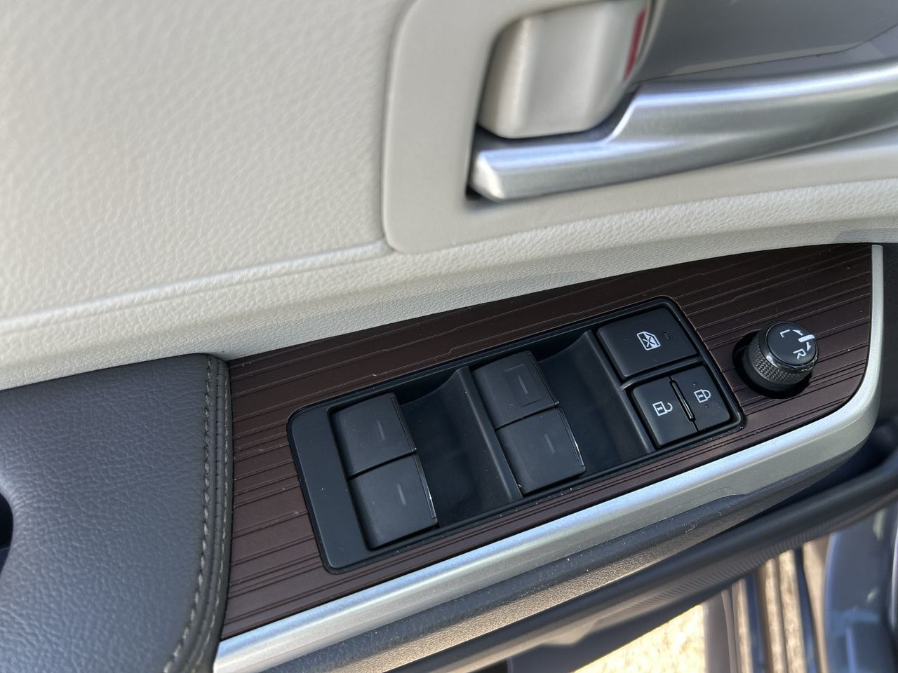 Toyota Sienna Hybrid  2021 à Thornhill, Ontario