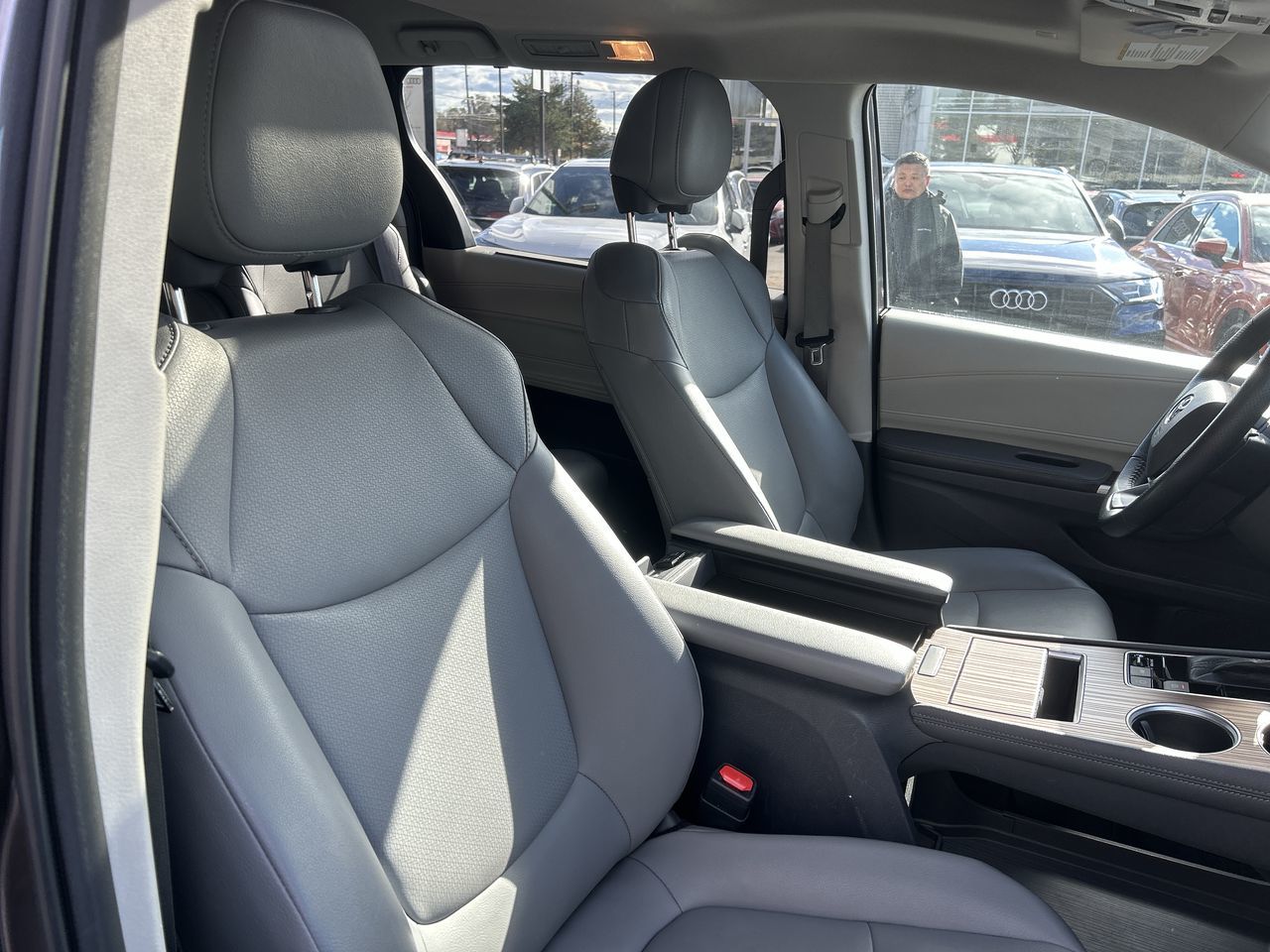 Toyota Sienna Hybrid  2021 à Thornhill, Ontario