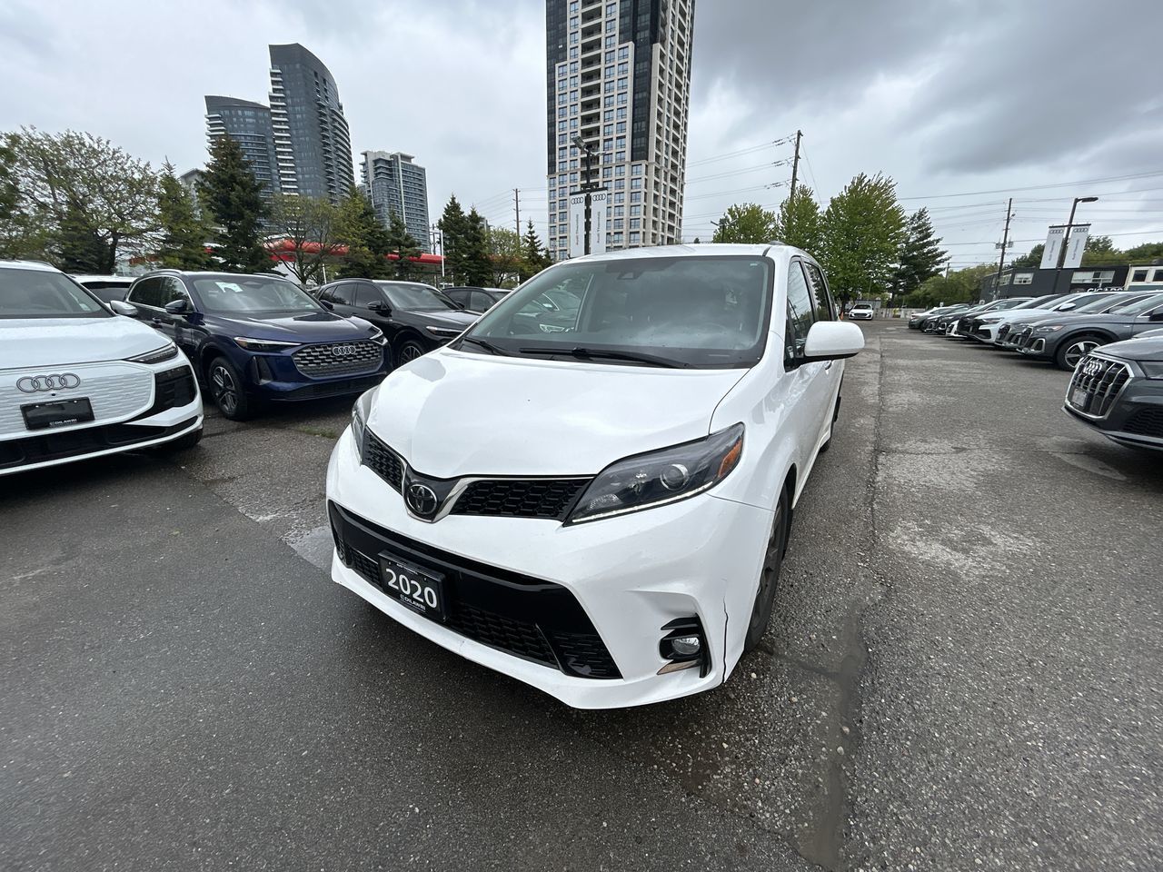 Toyota Sienna  2020 à Thornhill, Ontario