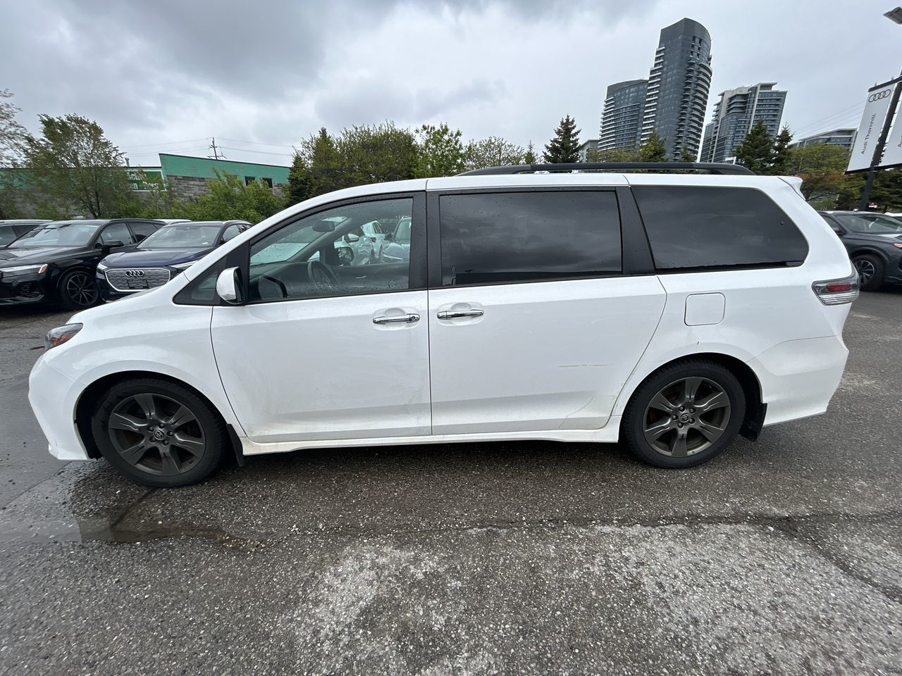 Toyota Sienna  2020 à Thornhill, Ontario