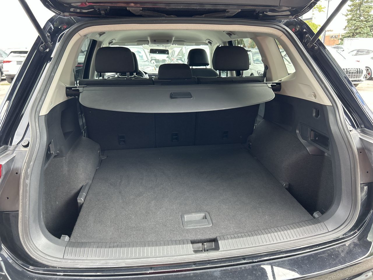 2018 Volkswagen Tiguan in Thornhill, Ontario