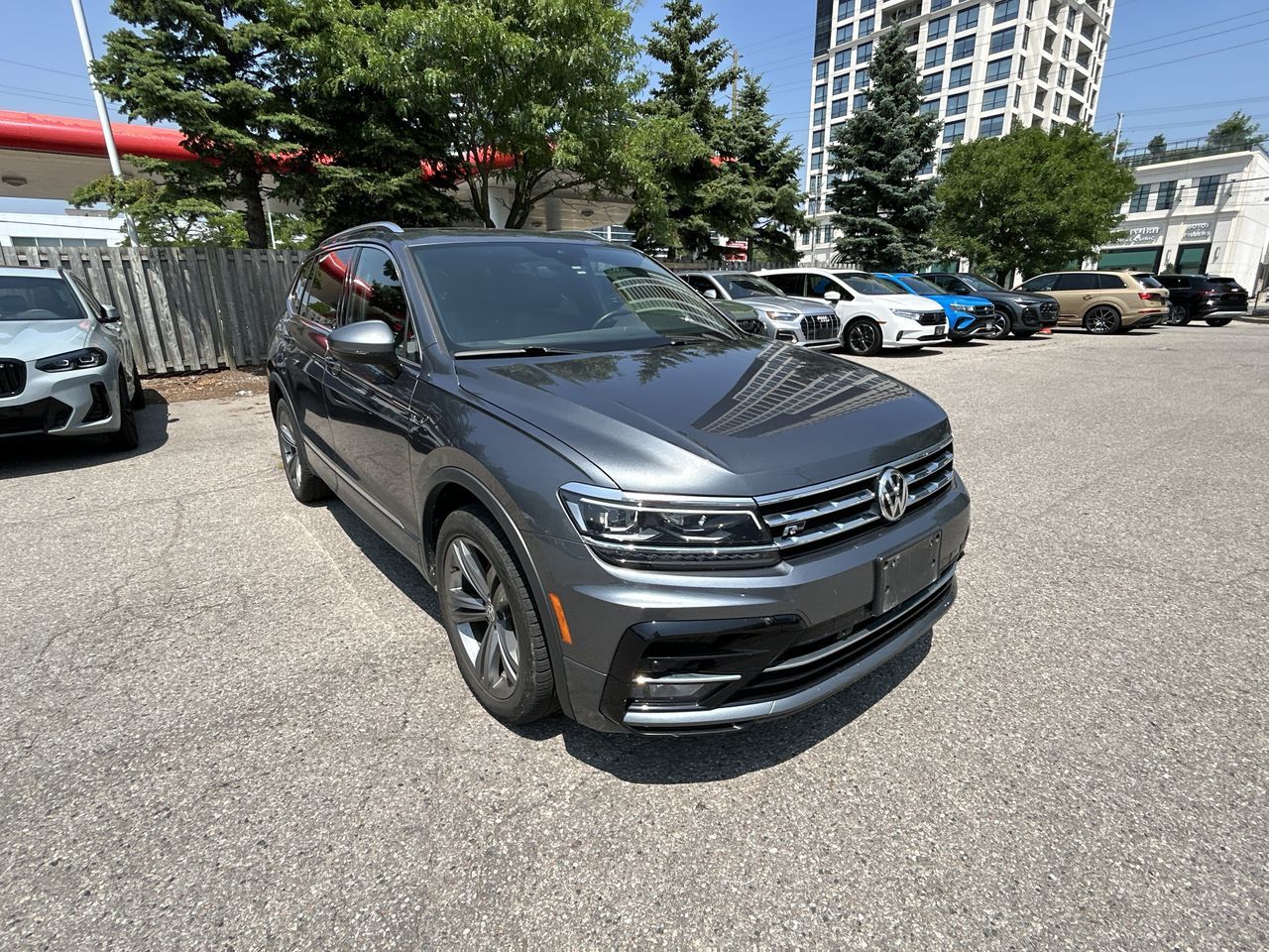 Volkswagen Tiguan  2021 à Thornhill, Ontario