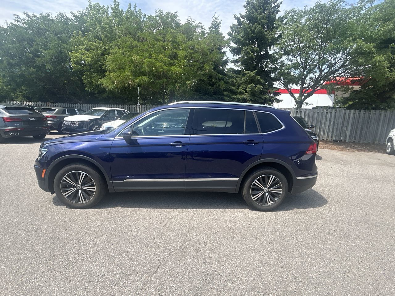 Volkswagen Tiguan  2021 à Thornhill, Ontario