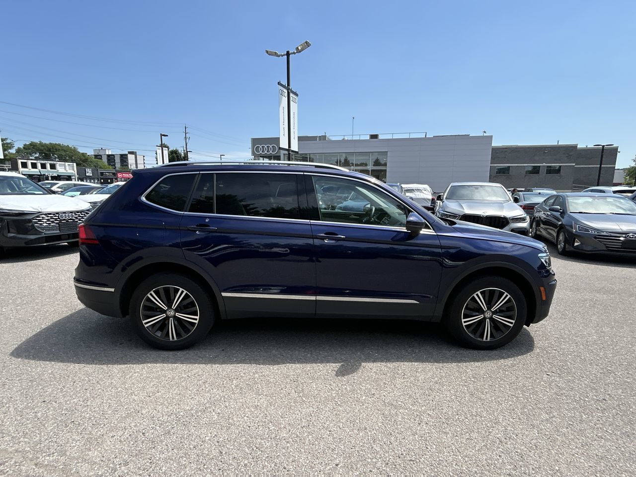 Volkswagen Tiguan  2021 à Thornhill, Ontario