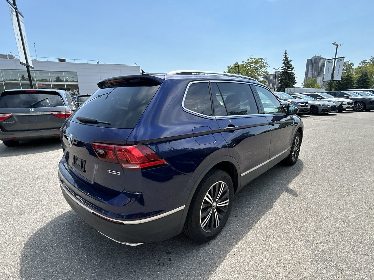 Volkswagen Tiguan  2021 à Thornhill, Ontario