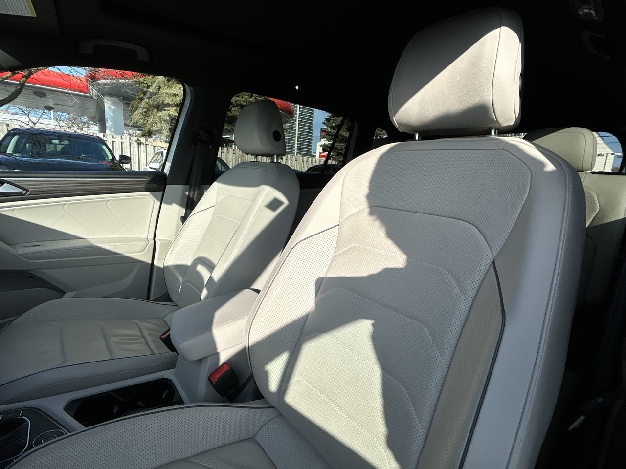 2022 Volkswagen Tiguan in Thornhill, Ontario