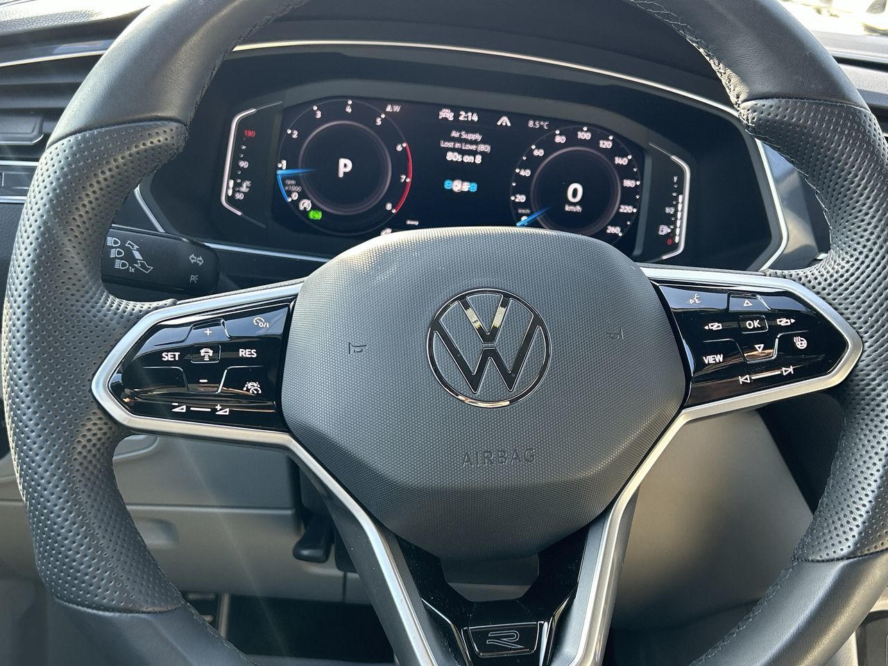 2022 Volkswagen Tiguan in Thornhill, Ontario